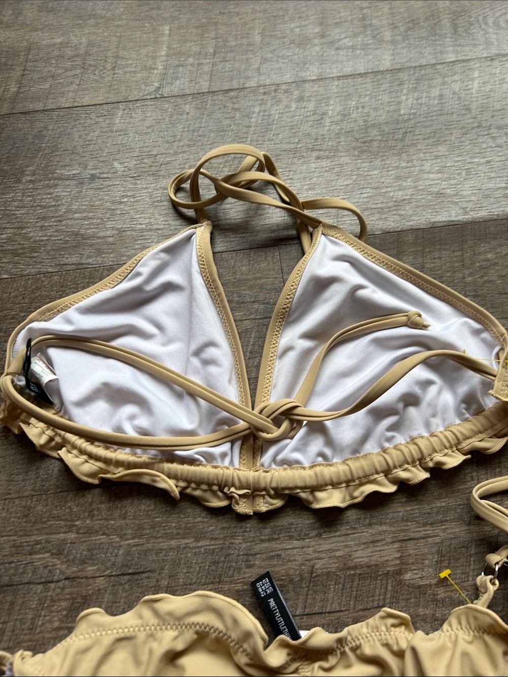 PrettyLittleThing Beige Ruffle Triangle Bikini - Picture 3 of 5